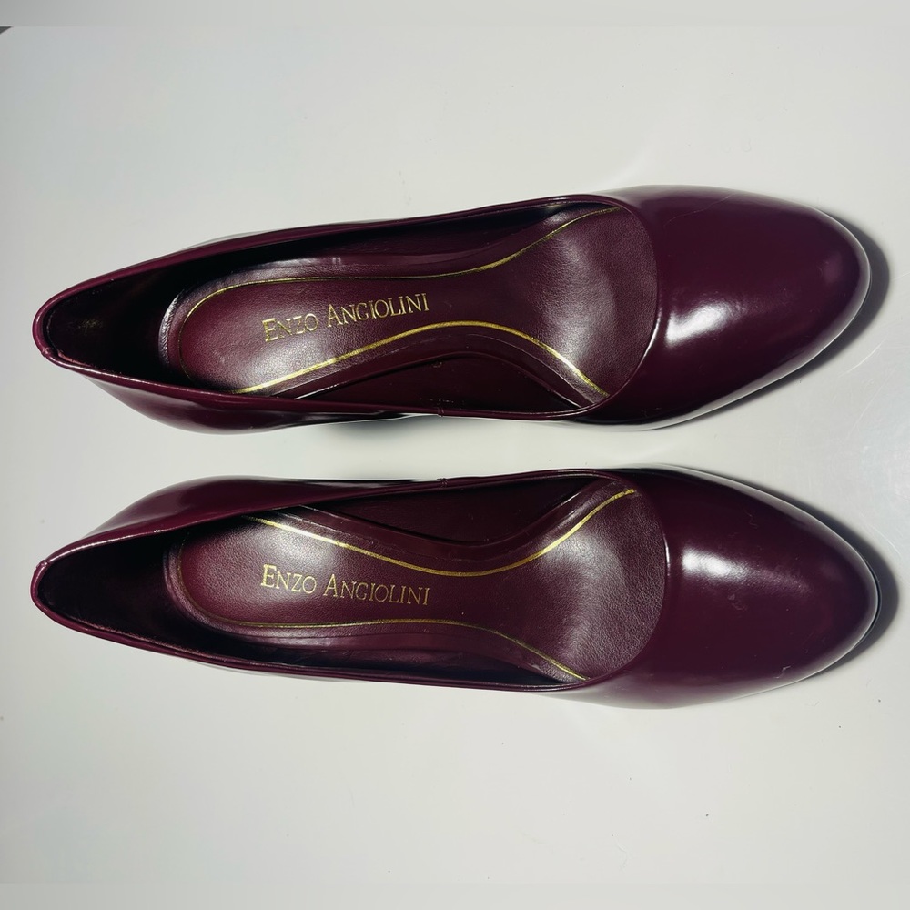 Enzo Angiolini Pumps